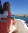 Rencontre Femme : Irina, 50 ans à Russie  Санкт-Петербург